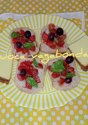 Foto di Bruschette Datterini e Ricotta al Forno