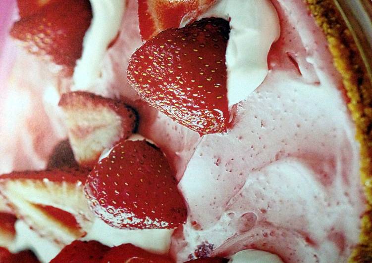 Easiest Way to Make Homemade Strawberry Pie