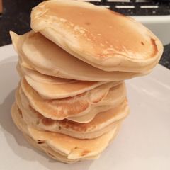 A picture of American Style Pancakes.
