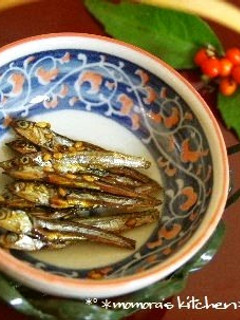 A picture of Crunchy Candied Dried Young Anchovies.