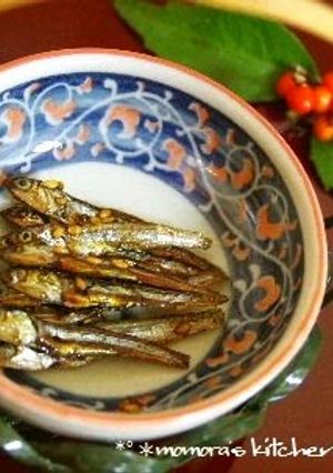 A picture of Crunchy Candied Dried Young Anchovies.