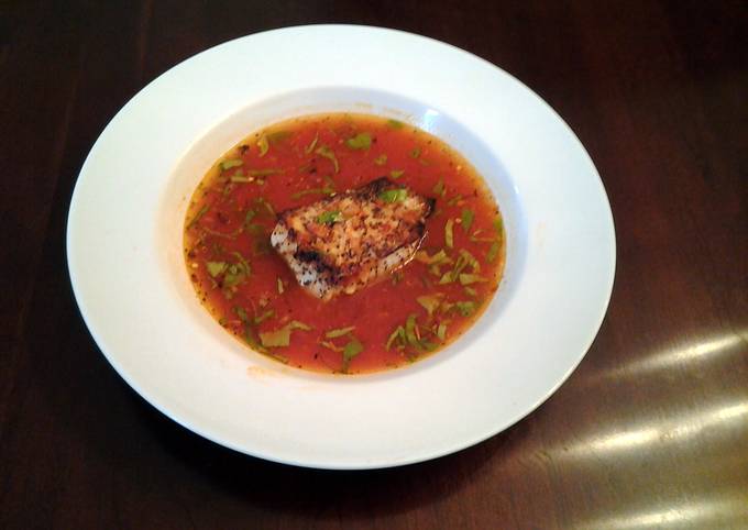 Steps to Prepare Super Quick Homemade Fish Fillets in spicy Tomato Broth