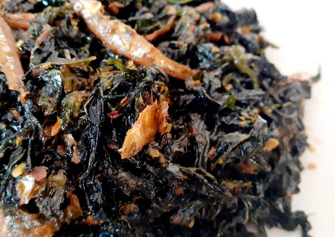 Langkah Mudah untuk Membuat TUMIS DAUN PEPAYA JEPANG BUMBU IKAN TERI MOM 'K2', Bisa Manjain Lidah