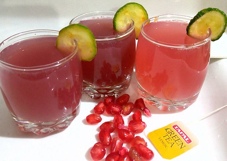 Pomegranate lemon tea