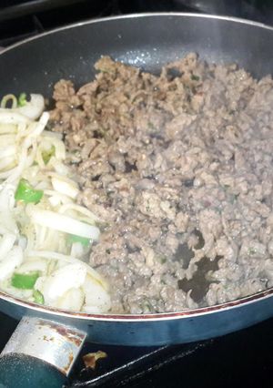 A picture of Asada Tacos.