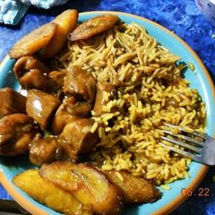 A picture of Momma's Chicken.