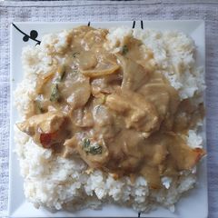 A picture of Thai Green Curry.