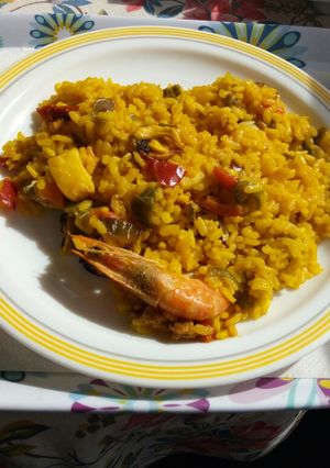 Una foto de Arroz integral de marisco