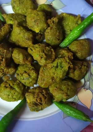 हरे चने के पकौड़े (Hare chane ke pakode recipe in Hindi) रेसिपी मुख्य फोटो