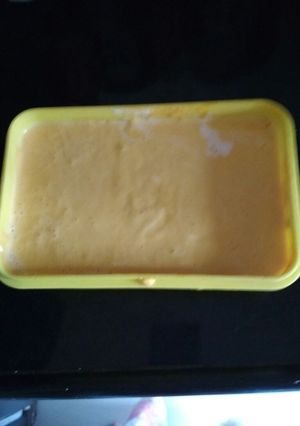 A picture of Mango icecream.