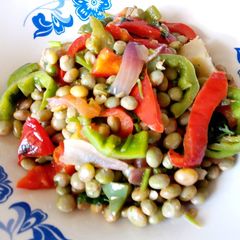 A picture of Pigeon peas stew.