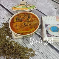 A picture of Murg Makhni.