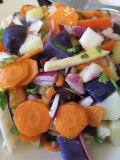 Una foto de Ensalada multicolor fácil