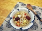 Chè Củ Sen Hạt Sen Táo Đỏ