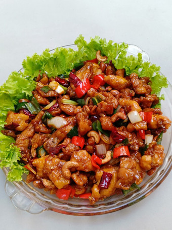 Bagaimana Membuat Kungpao Chicken Simpel