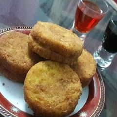 A picture of Bread patties.