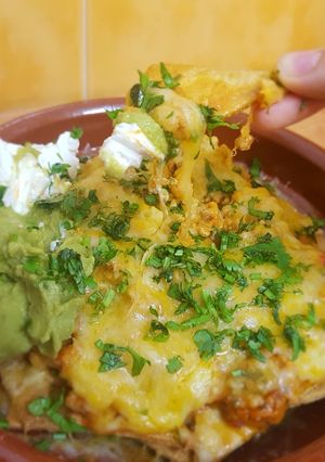 Una foto de Nachos de garbanzo con carne picada