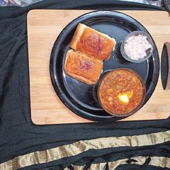 A picture of Pav bhaji.