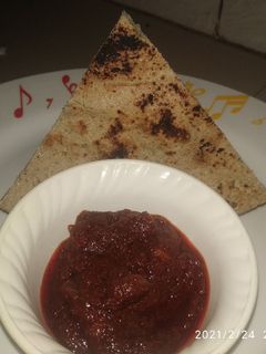 લસણ ની ચટણી (Garlic Chutney Recipe In Gujarati) રેસીપી મુખ્ય ફોટો