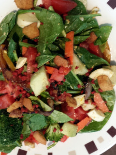 A picture of Home made salad.