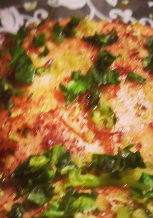 A picture of Sumac Chicken with Lime and Cilantro.