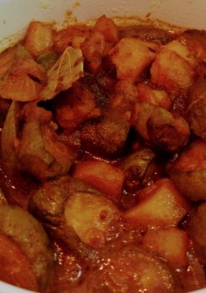 আলু পটলের ডালনা (aloo potoler dalna recipe in Bengali) রেসিপির প্রধান ছবি