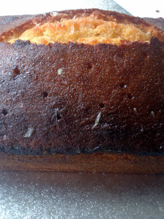 A picture of lemon drizzle cake.
