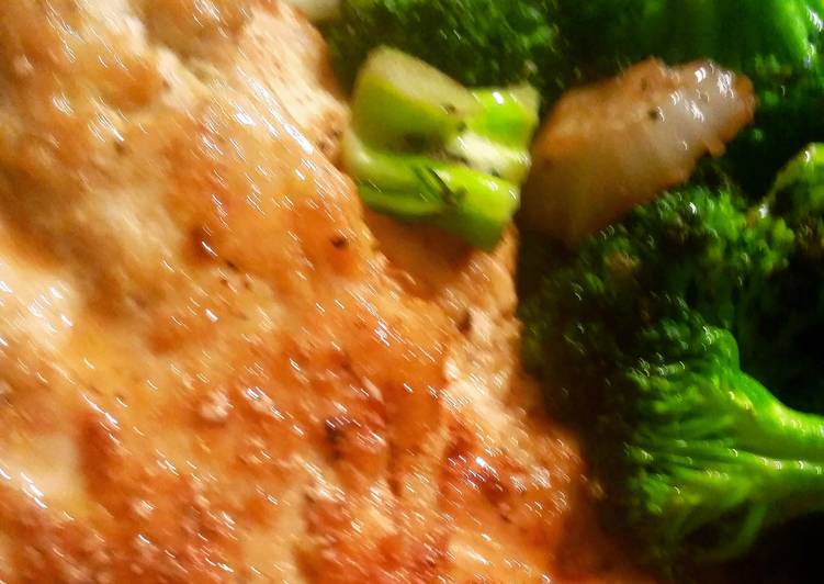 Recipe of Quick Chicken Piccata Done Light, with Lightly Fried Broccoli and Fennel