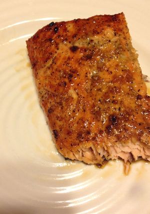 A picture of Glazed Salmon.