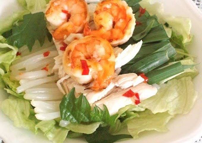 Fresh Spring Rolls Style Salad