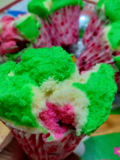 Foto resep Bolu Kukus Semangka Merah
