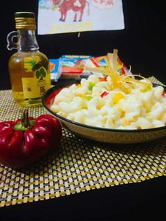 A picture of Cheese macroni white Sauce.