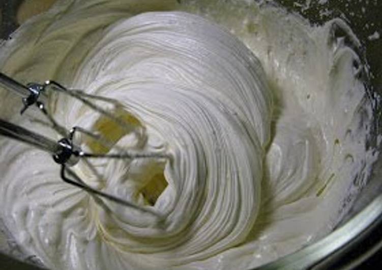 Vickys 'Cool Whip' Substitute with Dairy-Free / Vegan Option