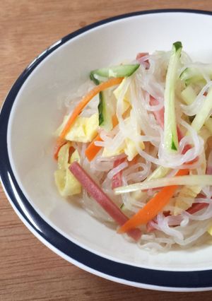 清爽涼拌春雨 的食譜成品照片