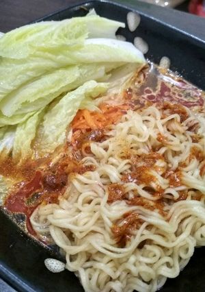 Foto resep Mi tom Yam Ajinomoto #BikinRamadanBerkesan