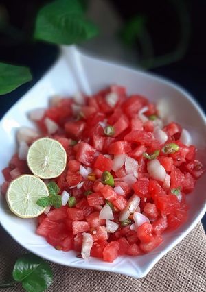 তরমুজের সালাদ। রেসিপির প্রধান ছবি