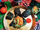 লাউ পাতায় টমেটো পাতুরি (lau patay tomato paturi recipe in Bengali)