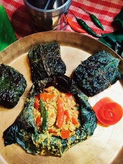 লাউ পাতায় টমেটো পাতুরি (lau patay tomato paturi recipe in Bengali) রেসিপির প্রধান ছবি