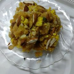 A picture of Moongdaal halwa.