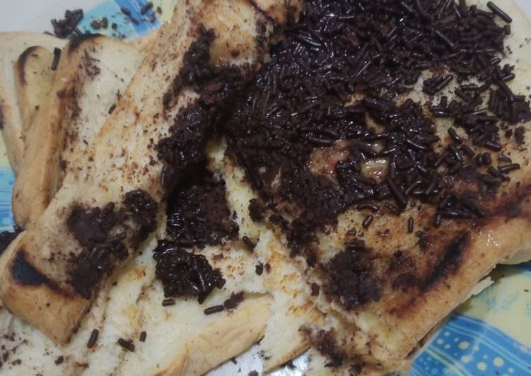 Cara Menyiapkan Roti bakar yang Menggugah Selera