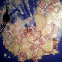 A picture of Cheesy Ham and Potatoes.