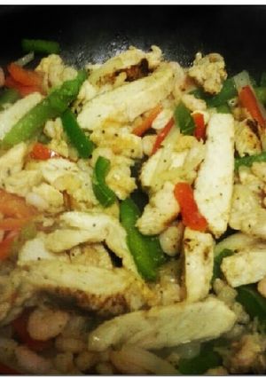 A picture of Chicken and Shrimp Fajitas.