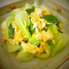 A picture of Speedy Side Dish! Bok Choy and Egg Stir Fry with Ginger.