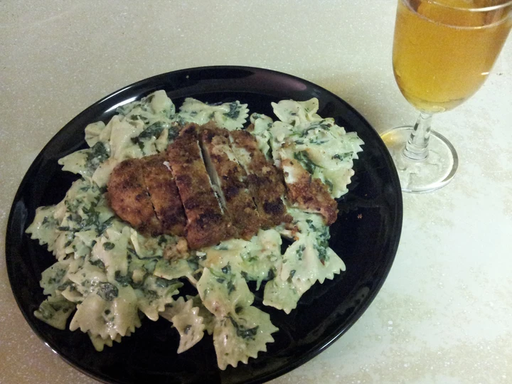 Easy Way Make Recipe Breaded chicken &amp;amp; creamy pasta with spinach that is Perfect, So Delicious}
