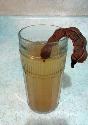 A picture of agua de tamarindo.
