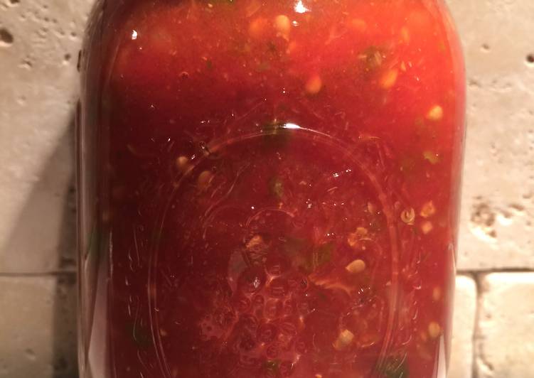 How to Make Super Quick Homemade Hot Salsa