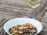 Tagliolini al nero di seppia con granchio – Venetian squid ink tagliolini with crab