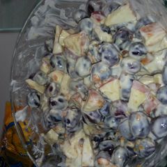 A picture of Grapes and apples salad.
