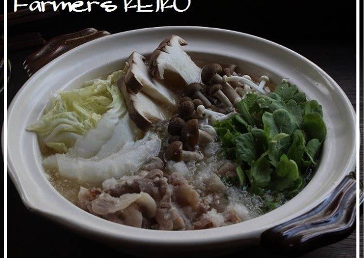 Recipe of Award-winning [Farmer’s Recipe] Mizore (Grated Daikon) Hot Pot with Pork