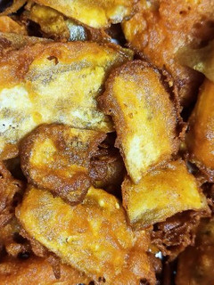வாழைக்காய் பஜ்ஜி(banana bajji recipe in tamil) செய்முறை முக்கிய புகைப்படம்